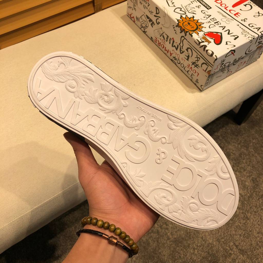 D*G sneaker